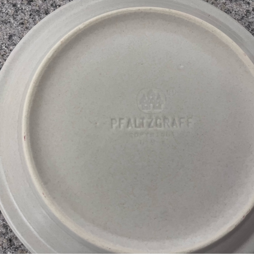 Pfaltzgraff Yorktowne Pattern Blue and White Ceramic Mugs & Saucers - Picture 11 of 16
